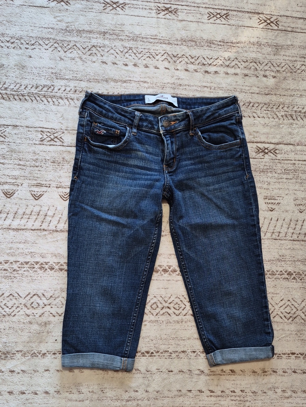 Hollister Dark Blue Cropped Capri Jeans